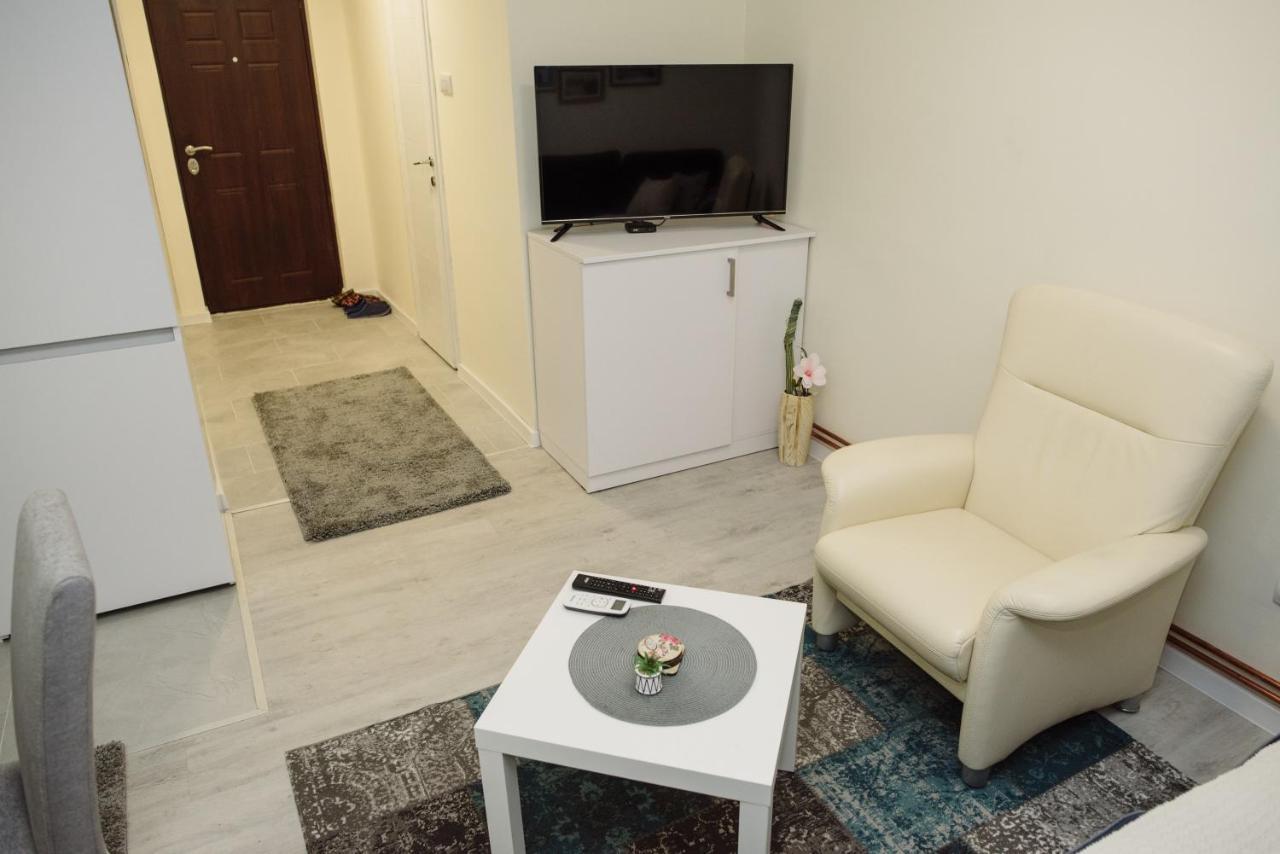Dill Apartment Subotica Buitenkant foto