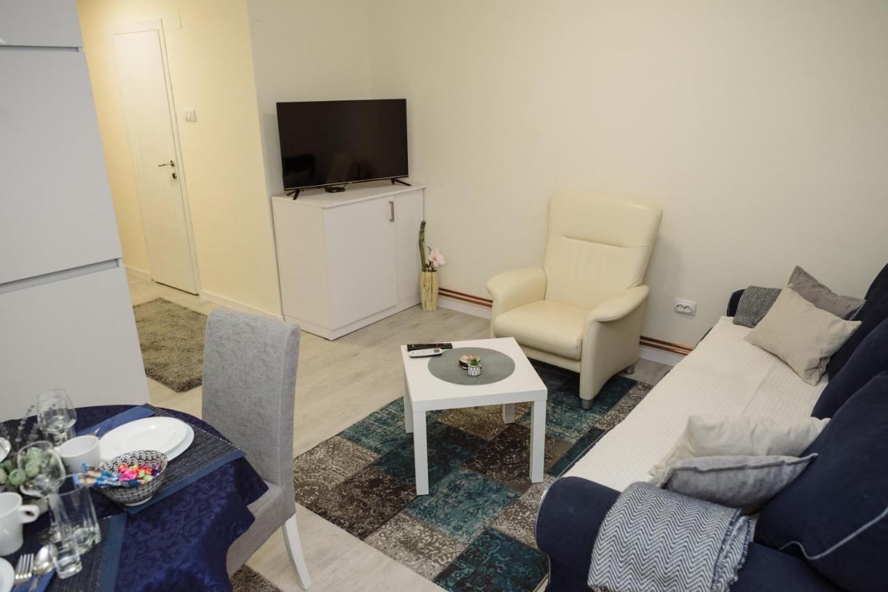 Dill Apartment Subotica Buitenkant foto