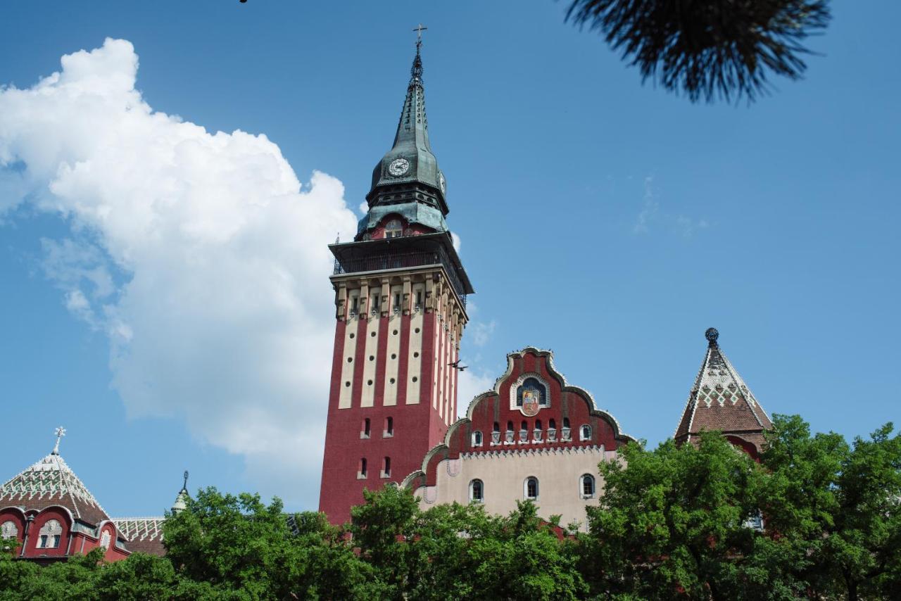 Dill Apartment Subotica Buitenkant foto
